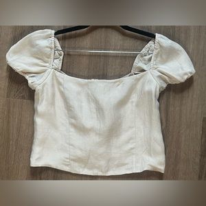 NWT J. Crew Linen Khaki Puff Sleeve Top. Never worn! Size M Perfect for summer.